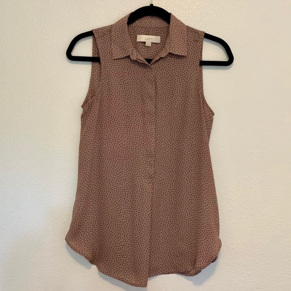 Tan Loft XS Sleeveless Half Button Front Blouse